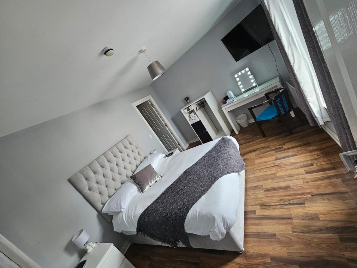 Laverty'S - The Black Bull Inn Randalstown Экстерьер фото